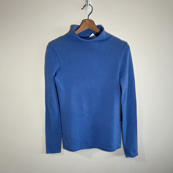 Tahari 2-Ply Blue Cashmere turtleneck Sweater - Picture 1 of 6